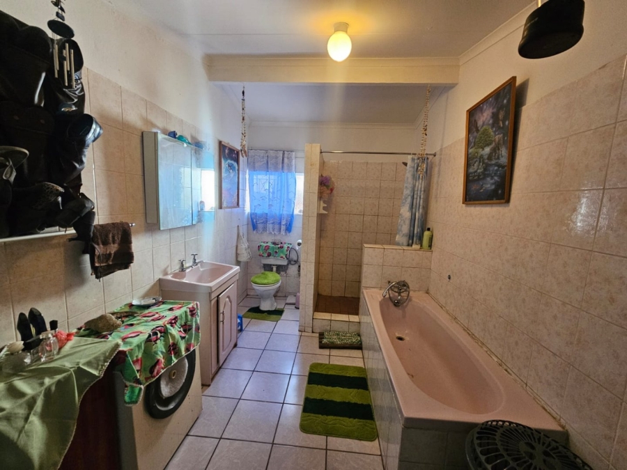 4 Bedroom Property for Sale in Sasolburg Ext 12 Free State
